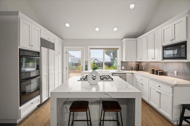 17074 Bohlman Road, Saratoga, CA 95070