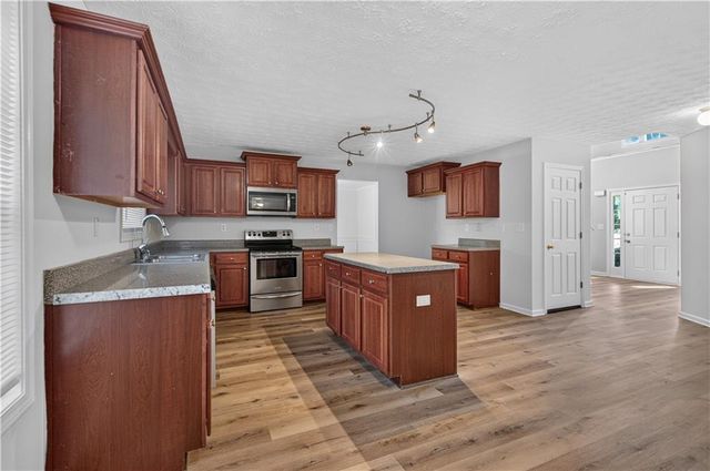 40 Cliff View Drive, Covington, GA 30016