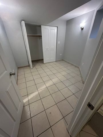 2300 S Ridgeway Avenue 1S, Chicago, IL 60623