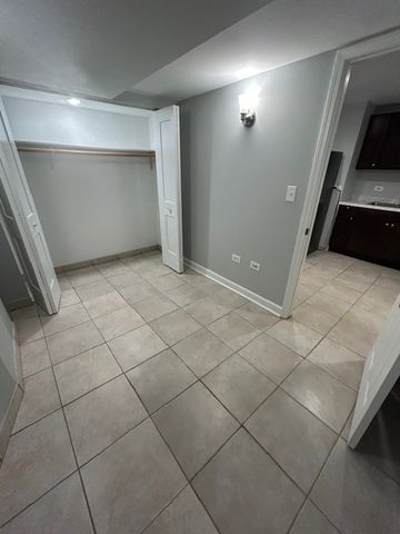 2300 S Ridgeway Avenue 1S, Chicago, IL 60623