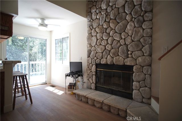 319 Dorn Drive, Crestline, CA 92325