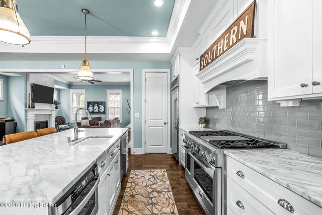 9514 Horsemint Ln, Prospect, KY 40059