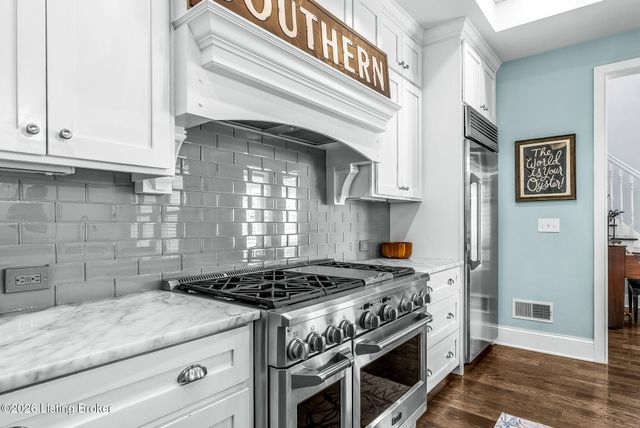 9514 Horsemint Ln, Prospect, KY 40059