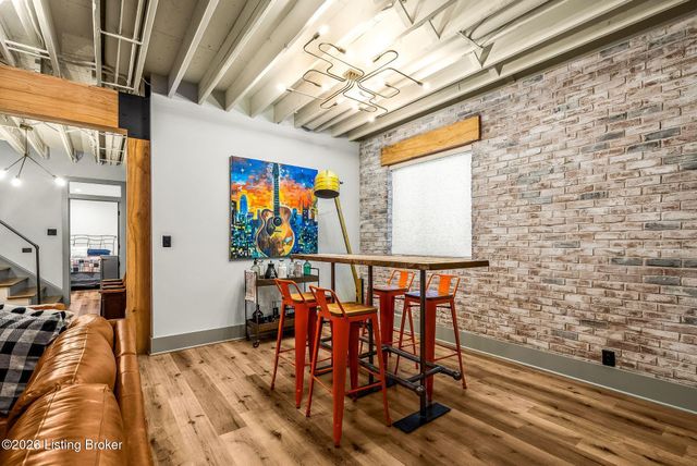 9514 Horsemint Ln, Prospect, KY 40059