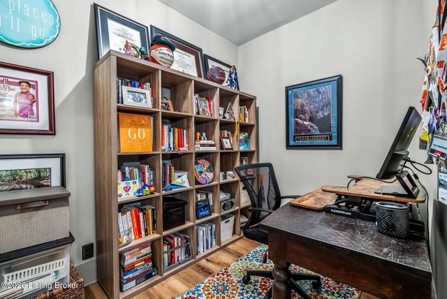 9514 Horsemint Ln, Prospect, KY 40059