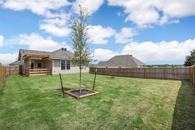 317 State Loop, Troy, TX 76579