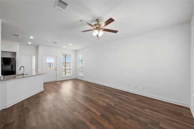 317 State Loop, Troy, TX 76579