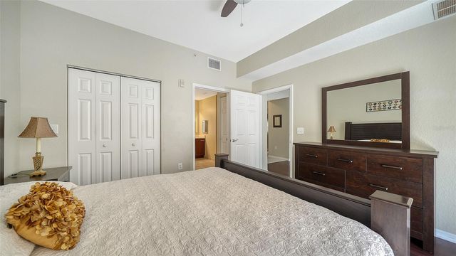 1064 N TAMIAMI TRAIL 1320, Sarasota, FL 34236