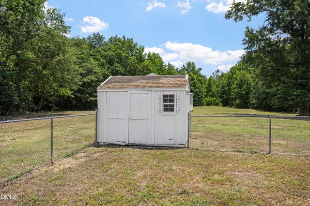 618 Bogue Road, Fremont, NC 27830