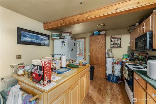 19095 Gill Creek Road, Leavenworth, WA 98826