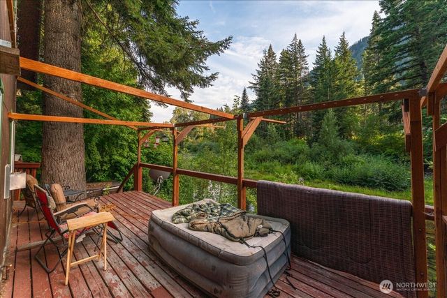 19095 Gill Creek Road, Leavenworth, WA 98826