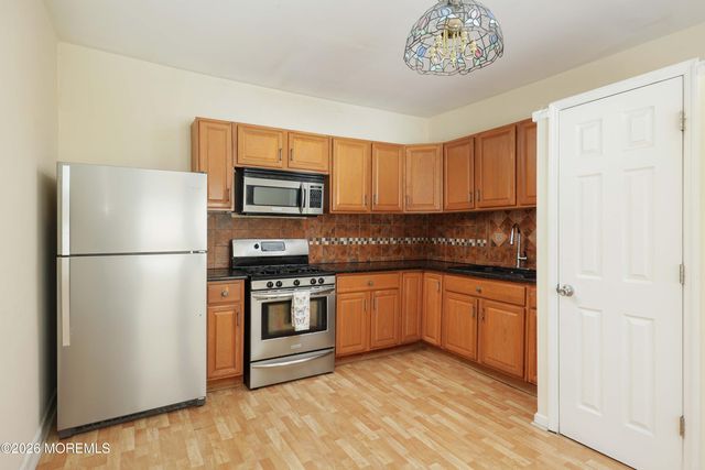 155 N 5th Avenue, Long Branch, NJ 07740