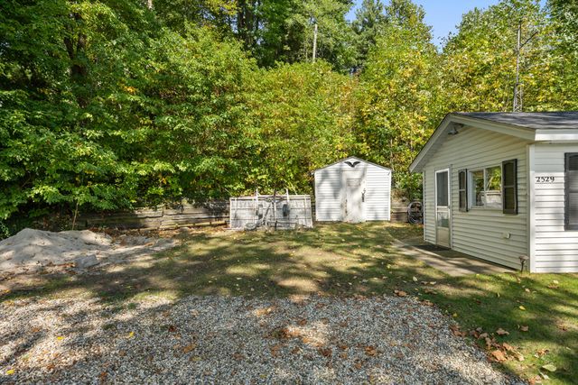 2529 Miner Lake Drive, Allegan, MI 49010