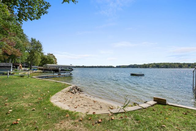 2529 Miner Lake Drive, Allegan, MI 49010