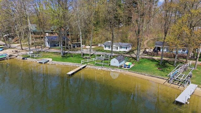 2529 Miner Lake Drive, Allegan, MI 49010