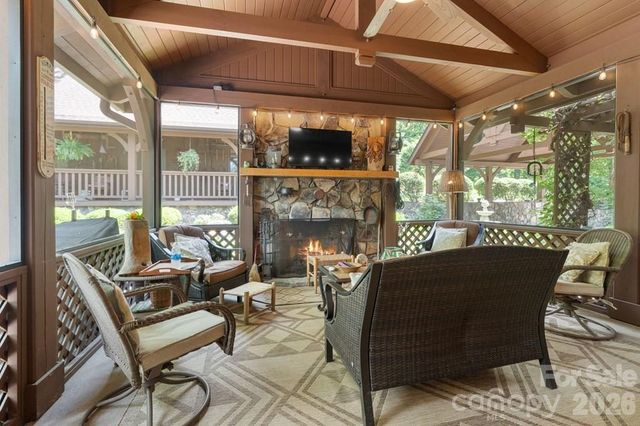 188 Black Rock Ranch Road, Sylva, NC 28779