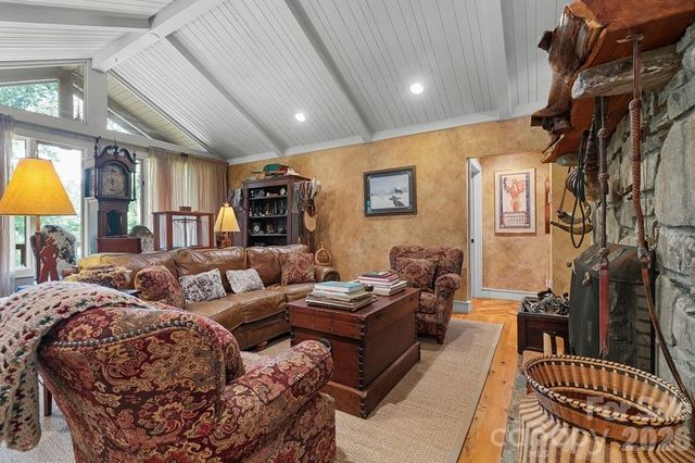 188 Black Rock Ranch Road, Sylva, NC 28779