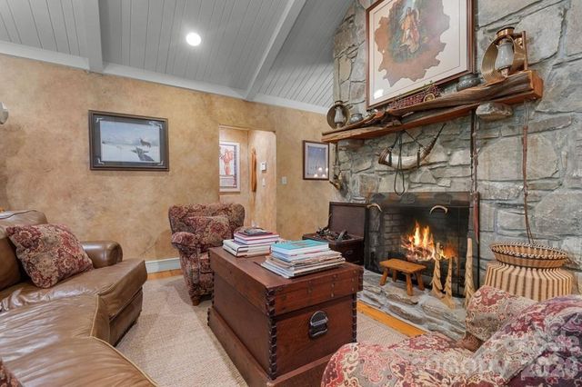 188 Black Rock Ranch Road, Sylva, NC 28779