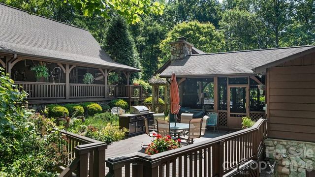188 Black Rock Ranch Road, Sylva, NC 28779