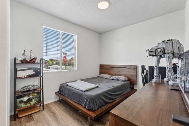 5417 Redtop Street NE, Rio Rancho, NM 87144