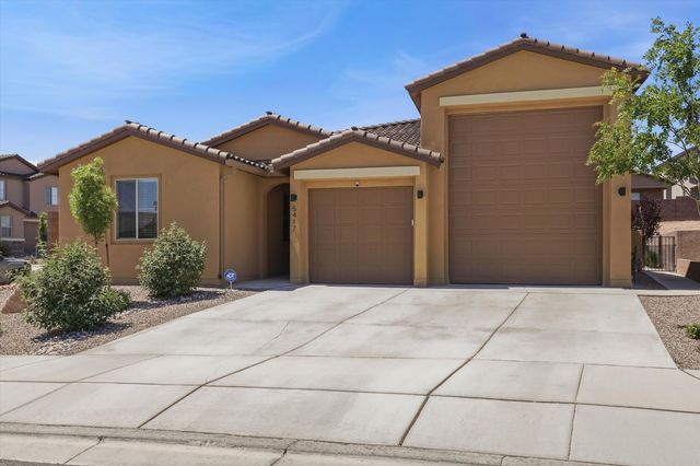 5417 Redtop Street NE, Rio Rancho, NM 87144