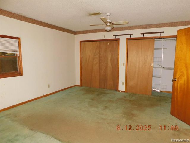 207 Garden Lane, Fowlerville, MI 48836