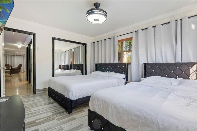 19340 NE 19 Avenue, North Miami Beach, FL 33179