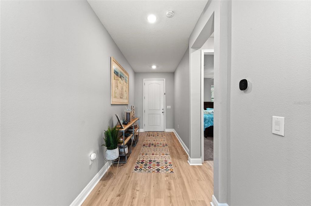 Image 11 of property listing at 14238 59TH CIRCLE E, Bradenton, FL 34211