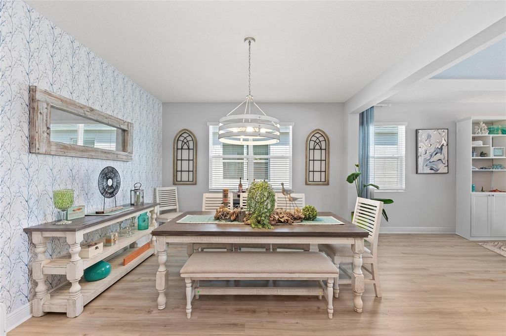 Image 18 of property listing at 14238 59TH CIRCLE E, Bradenton, FL 34211