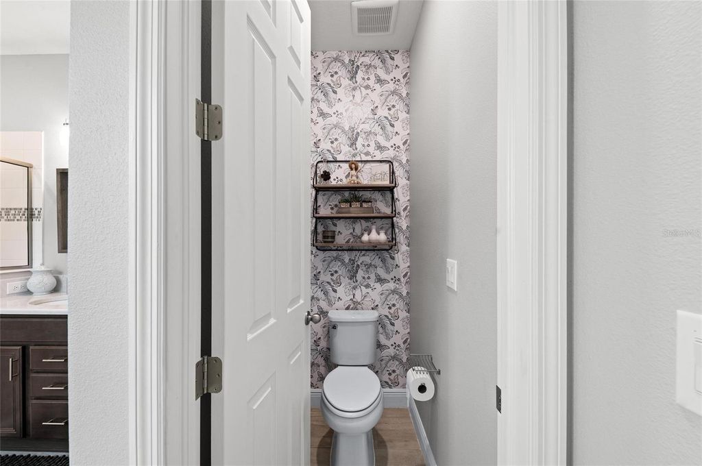 Image 37 of property listing at 14238 59TH CIRCLE E, Bradenton, FL 34211