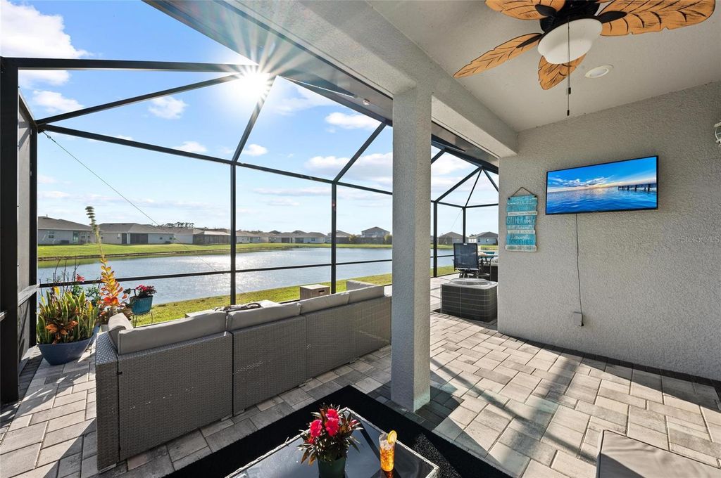 Image 55 of property listing at 14238 59TH CIRCLE E, Bradenton, FL 34211