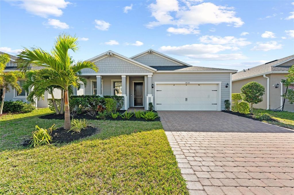 Image 7 of property listing at 14238 59TH CIRCLE E, Bradenton, FL 34211