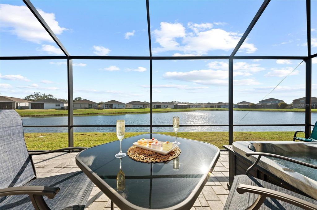 Image 62 of property listing at 14238 59TH CIRCLE E, Bradenton, FL 34211