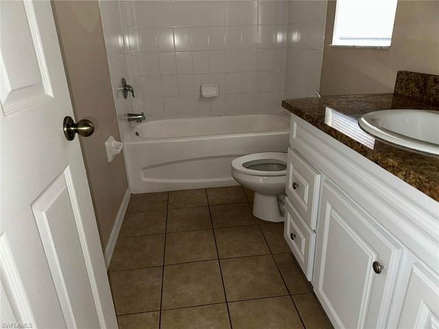 2701 NW 4th TER, Cape Coral, FL 33993