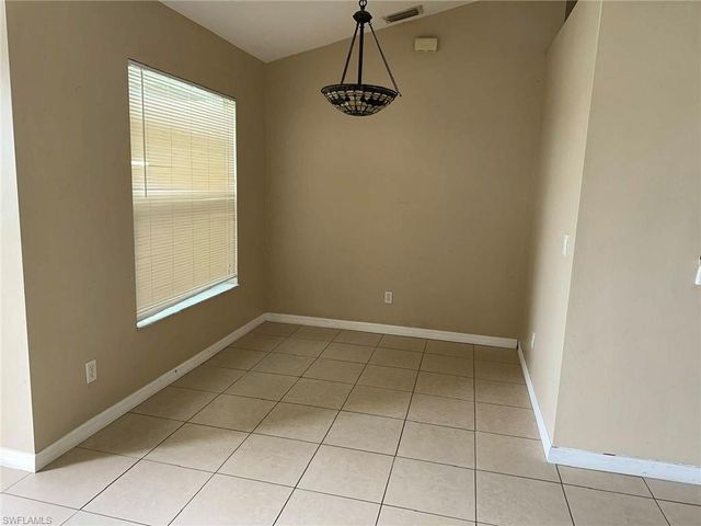 2701 NW 4th TER, Cape Coral, FL 33993