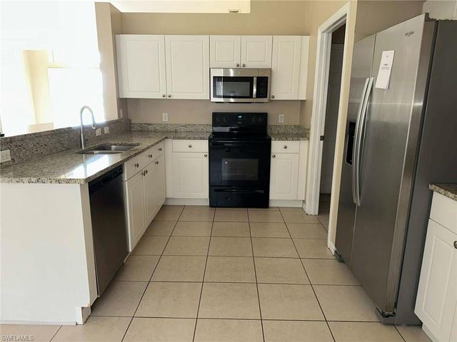 2701 NW 4th TER, Cape Coral, FL 33993