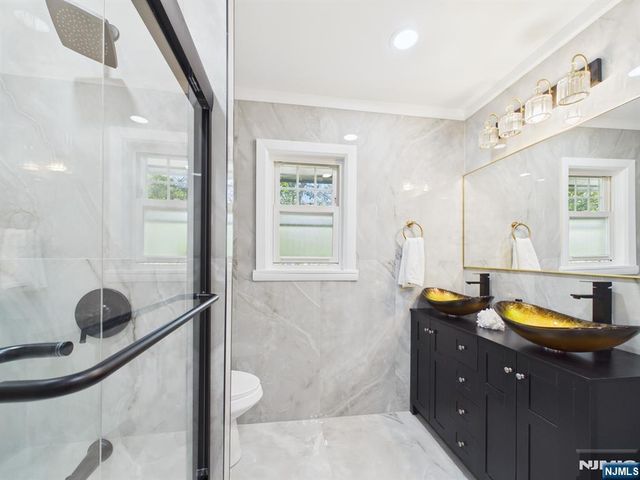 222 Teaneck Road, Ridgefield Park, NJ 07660
