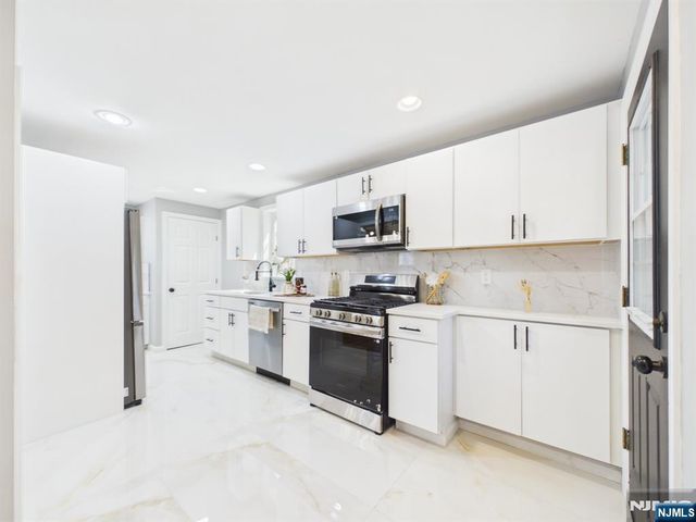 222 Teaneck Road, Ridgefield Park, NJ 07660