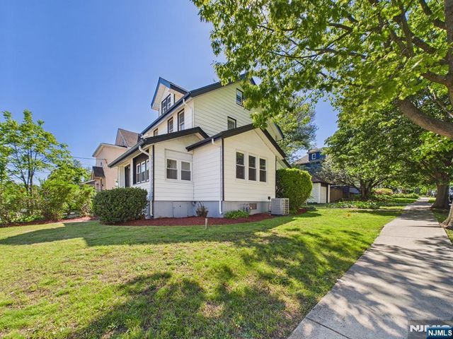 222 Teaneck Road, Ridgefield Park, NJ 07660
