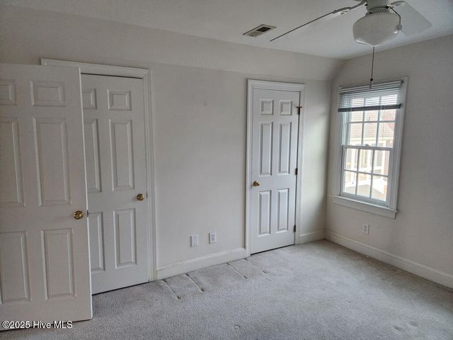 109 Foxcroft Lane, Winterville, NC 28590