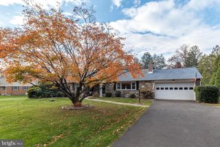 326 CHESTNUT LN, Ambler, PA 19002