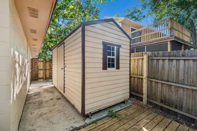3410 LAUREL DALE DRIVE, Tampa, FL 33618