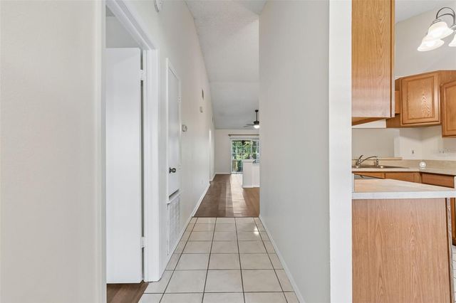 3410 LAUREL DALE DRIVE, Tampa, FL 33618