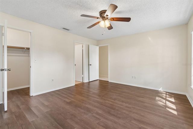 3410 LAUREL DALE DRIVE, Tampa, FL 33618