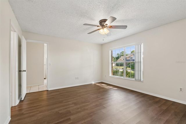 3410 LAUREL DALE DRIVE, Tampa, FL 33618