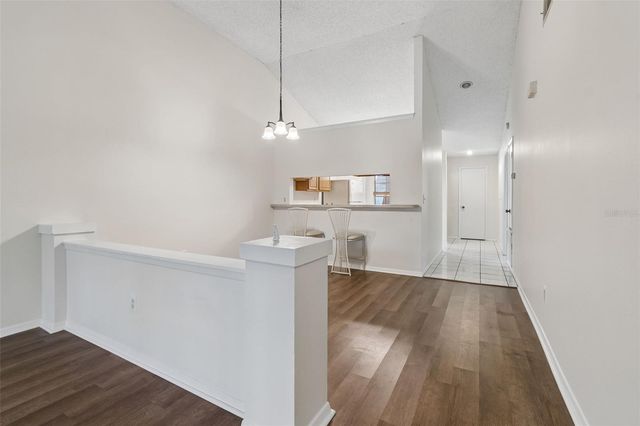 3410 LAUREL DALE DRIVE, Tampa, FL 33618