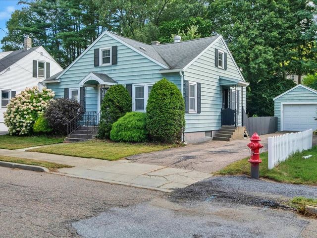 7 Roland Court, Winooski, VT 05404