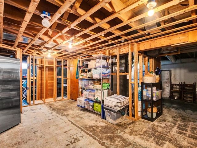 7 Roland Court, Winooski, VT 05404