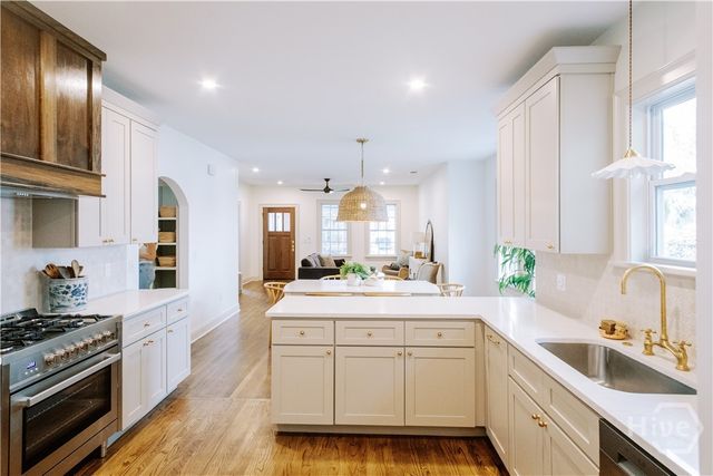1214 E Duffy Street, Savannah, GA 31404