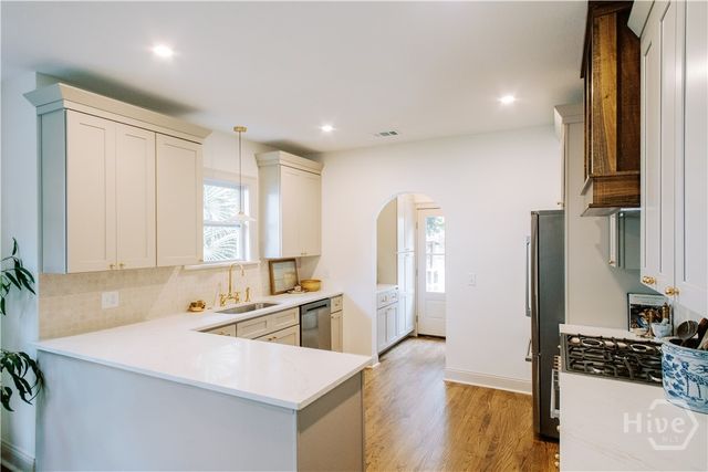 1214 E Duffy Street, Savannah, GA 31404